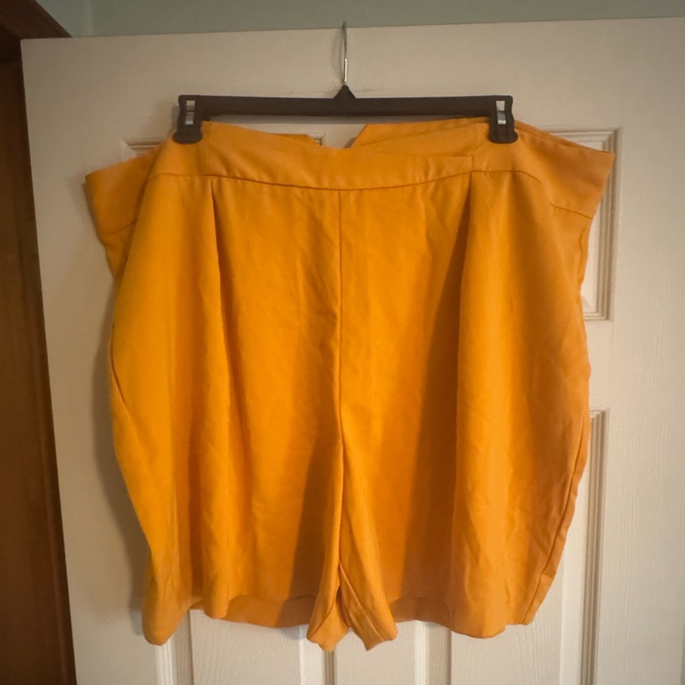 Dressy shorts